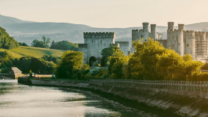Conwy Castle, Wales - image by Lisa on Pexels https://www.pexels.com/photo/river-surrounding-trees-1114382/
