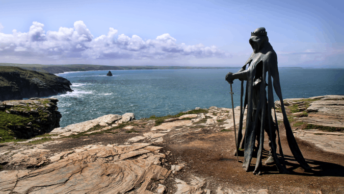 King Arthur monument at Tintagel, Cornwall, England - image by GregMontani on Pixabay https://pixabay.com/photos/king-coast-arthur-tintagel-statue-3879305/