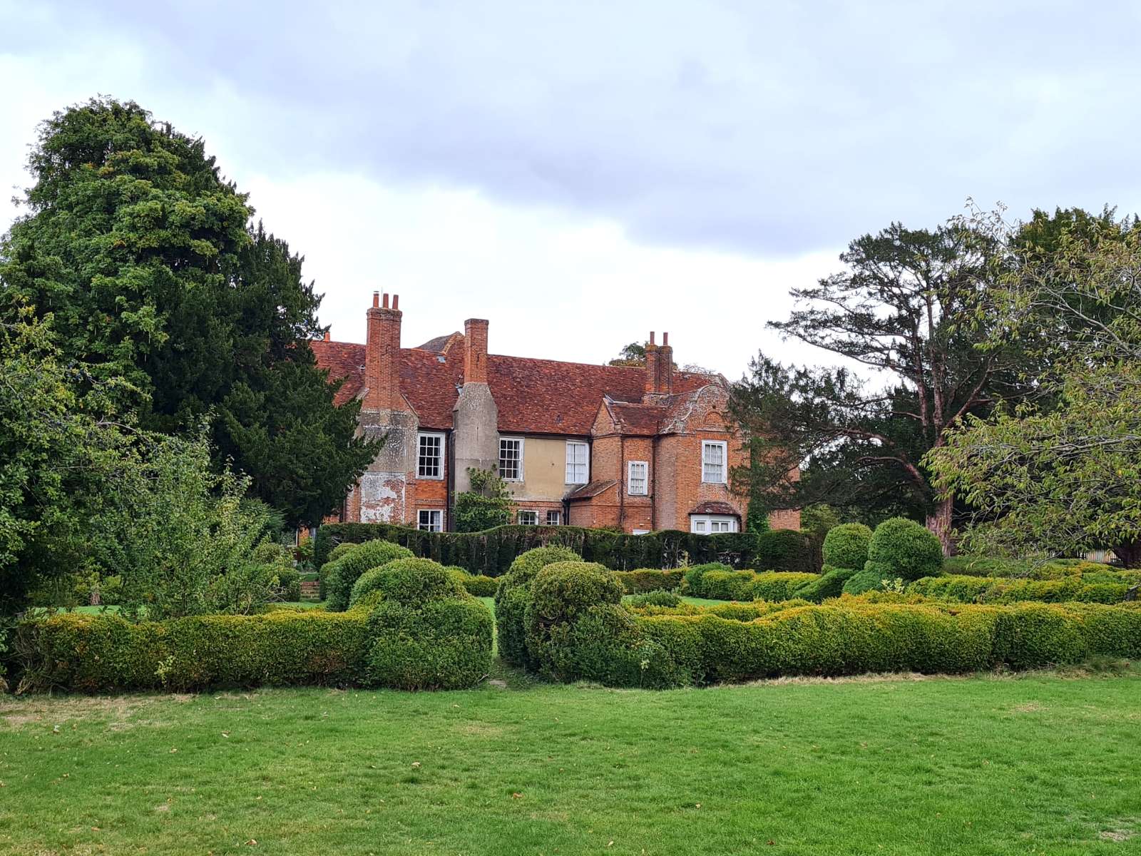 West Horsley Place - Button House (BBC Ghosts) West Horsley Place - Button House (BBC Ghosts)
