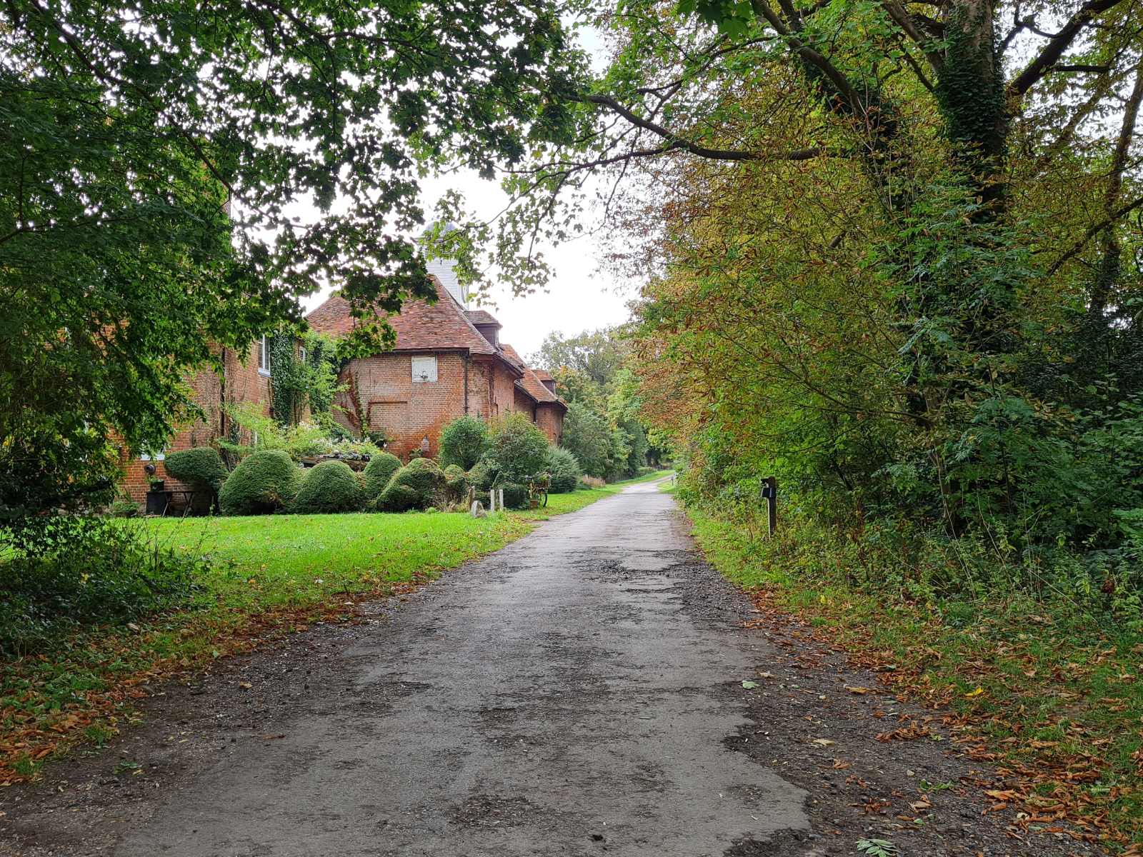 West Horsley Place - Button House (BBC Ghosts) West Horsley Place - Button House (BBC Ghosts)