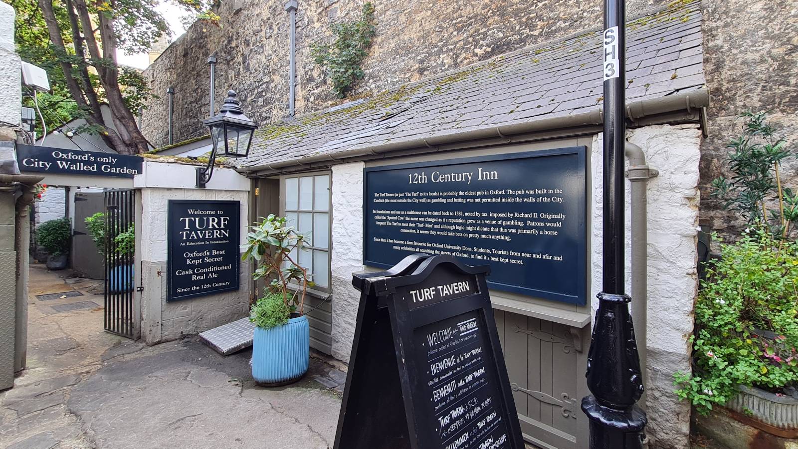 Turf Tavern, Oxford