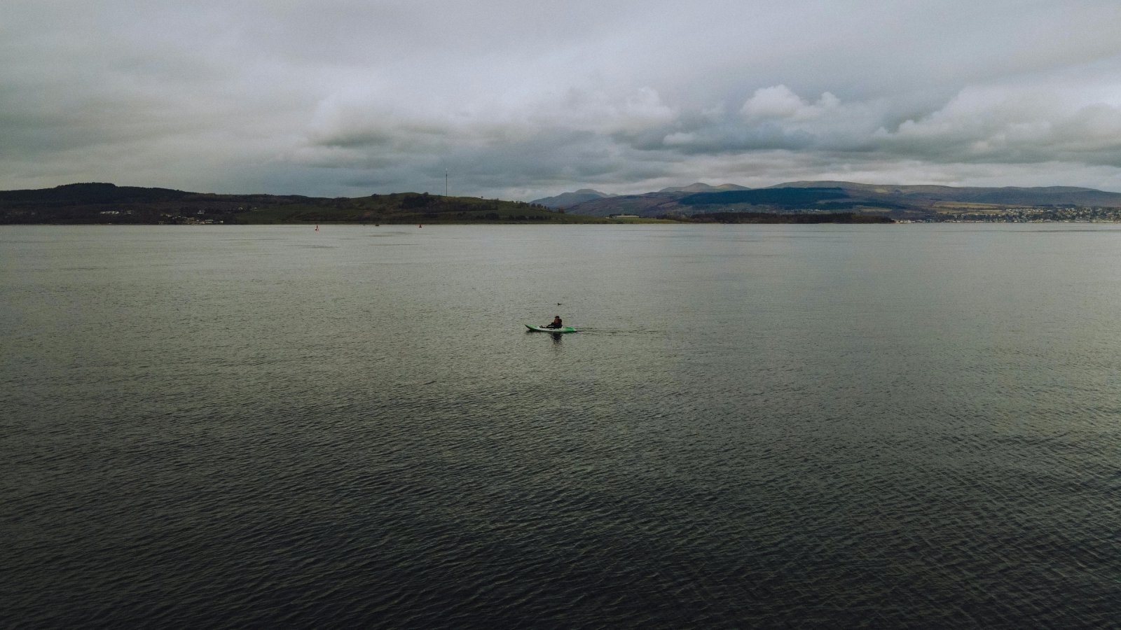 The River Clyde near Greenock, Scotland by Ollie Craig on Pexels https://www.pexels.com/photo/canoeing-on-sea-7519158/