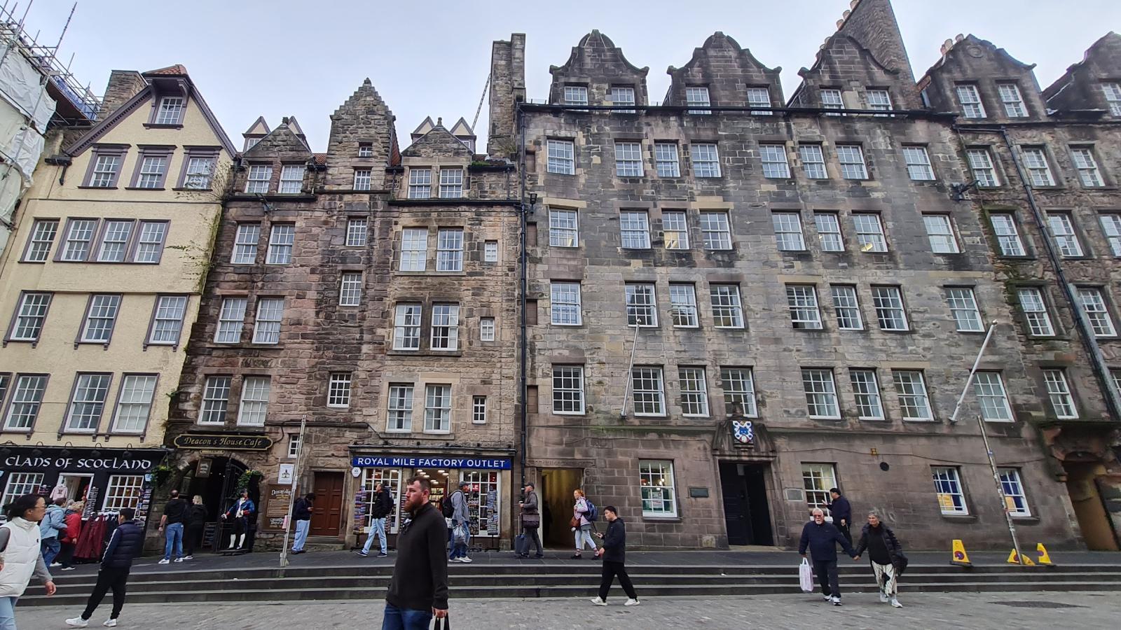 The Royal Mile, Edinburgh, Scotland The Royal Mile, Edinburgh, Scotland