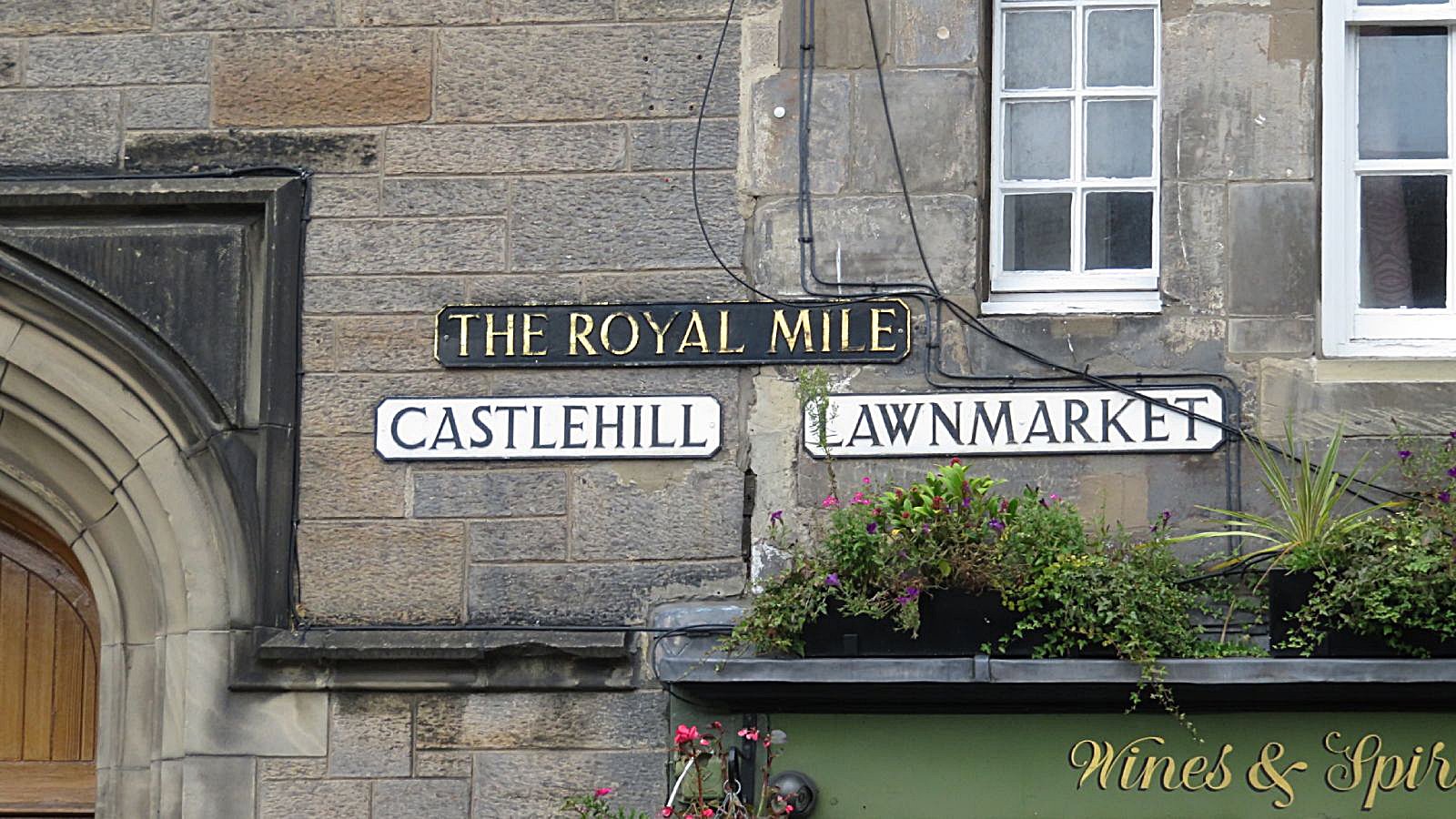 The Royal Mile, Edinburgh, Scotland The Royal Mile, Edinburgh, Scotland