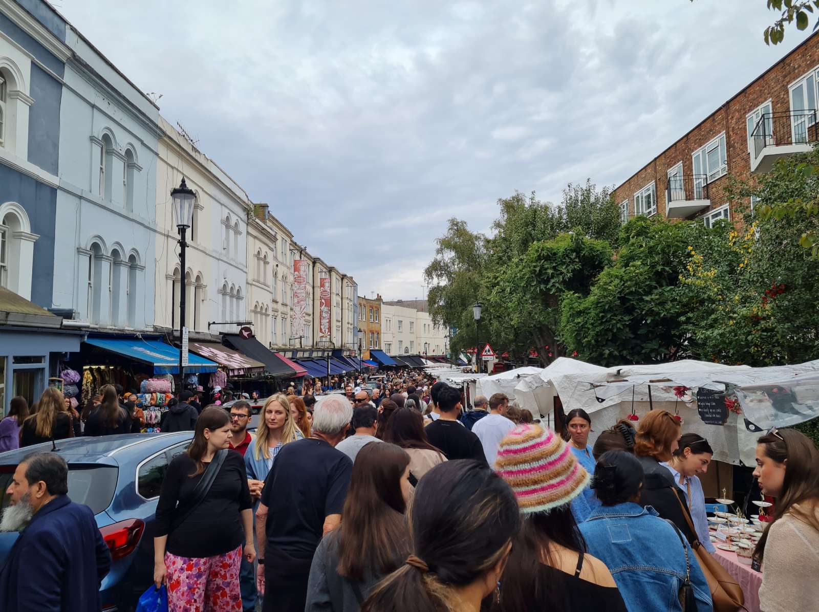 Portobello Road market, Notting Hill, London