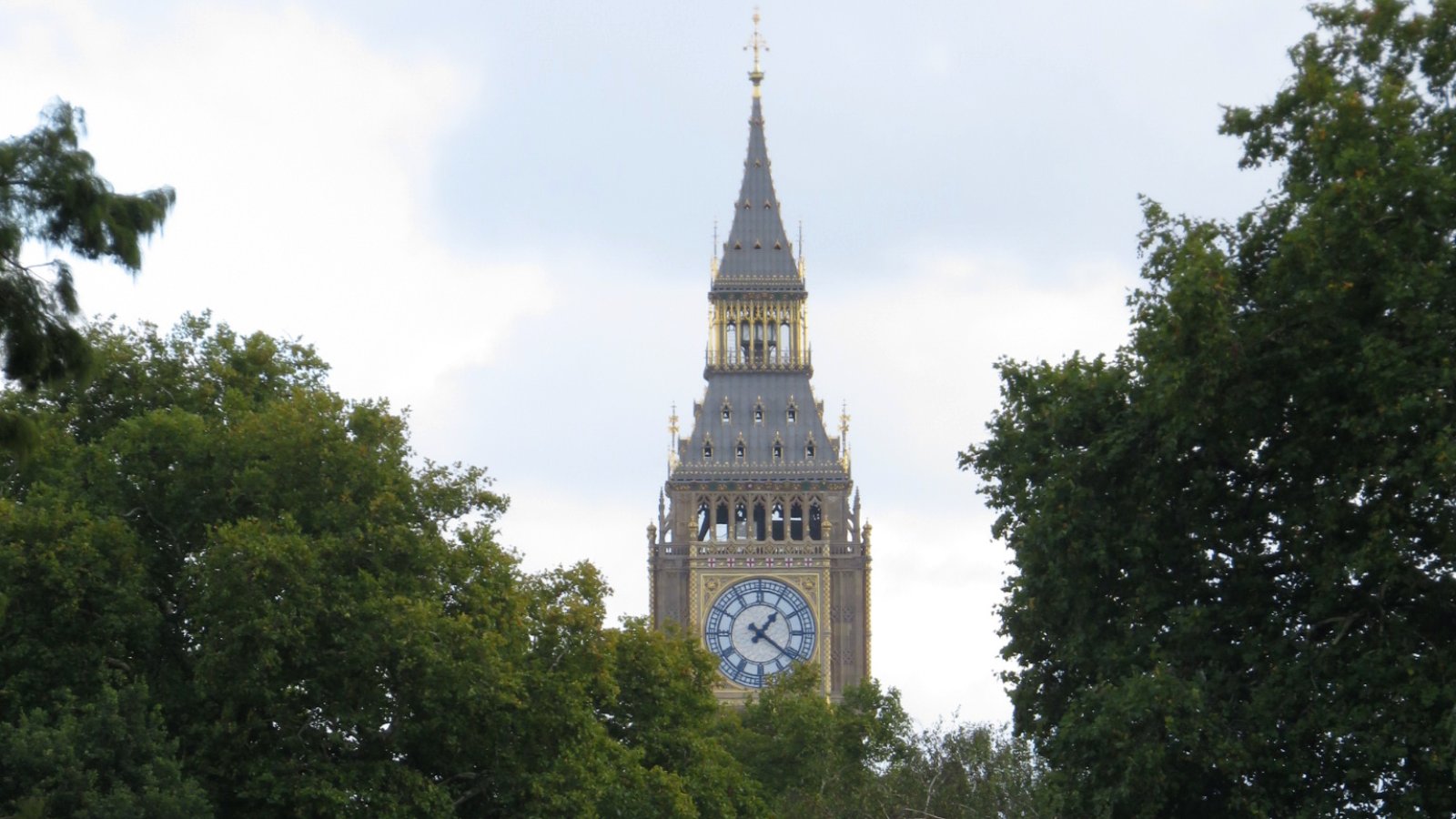 Big Ben seen from near Buckingham Palace, London