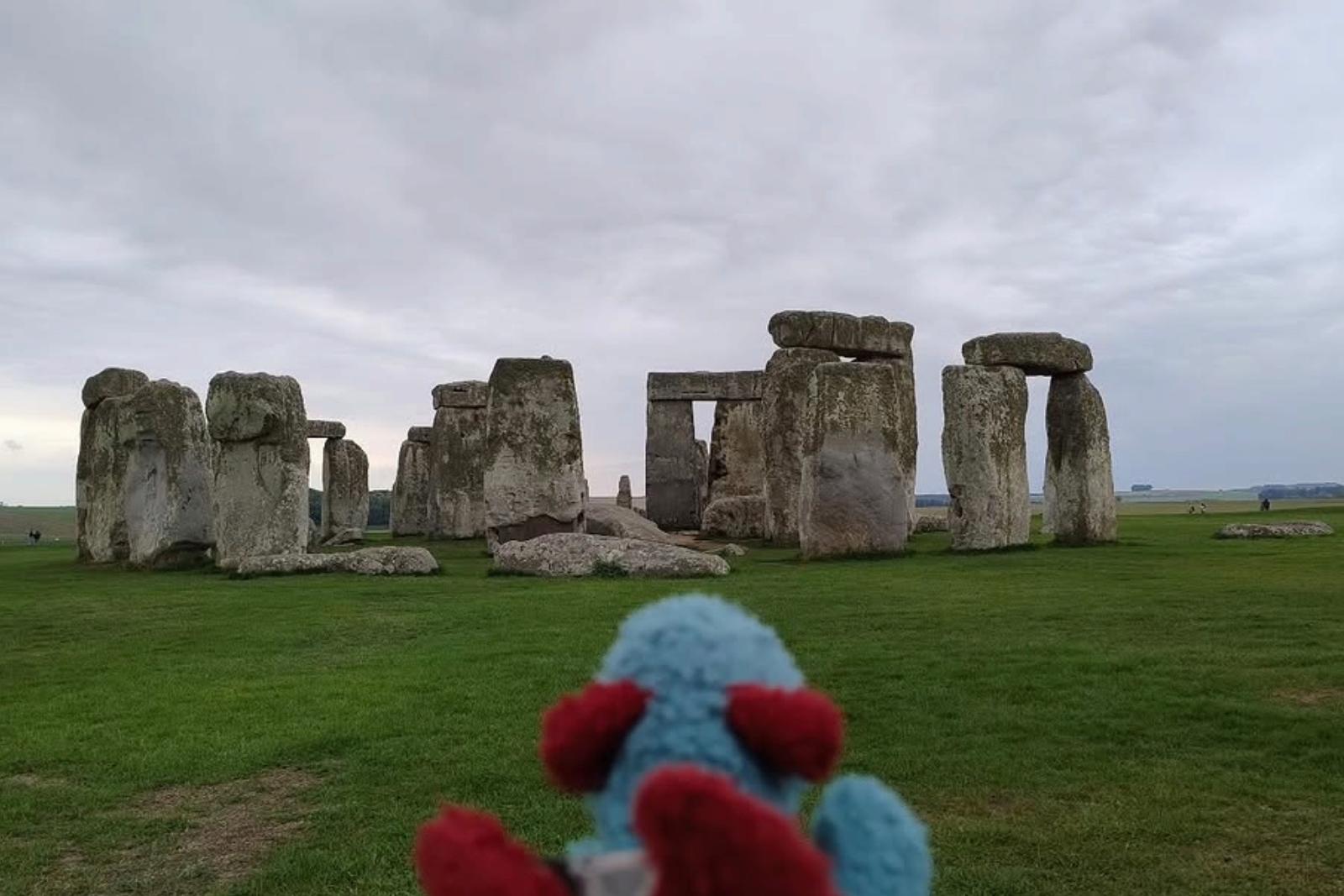 Arlo at Stonehenge Arlo at Stonehenge